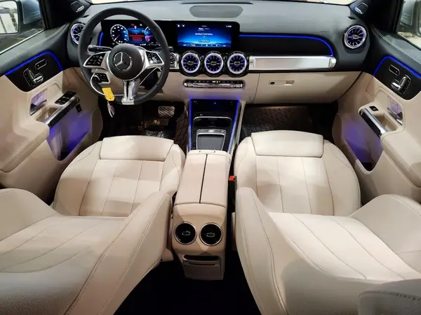 W1N4M4HB0TW476116 2026 MERCEDES-BENZ GLB - Image 8