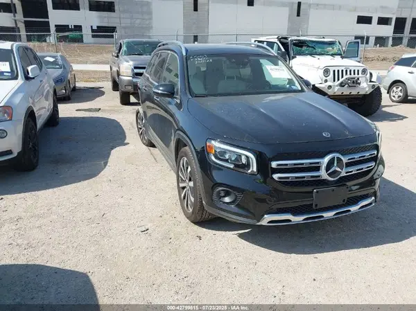 W1N4M4HB1MW105340 2021 MERCEDES-BENZ GLB - Image 1