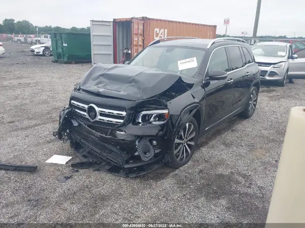 W1N4M4HB1MW107430 2021 MERCEDES-BENZ GLB - Image 2