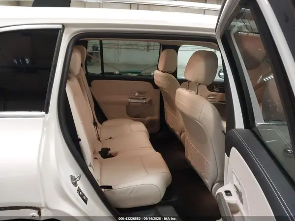 W1N4M4HB1MW153971 2021 MERCEDES-BENZ GLB - Image 8
