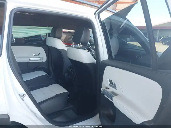 W1N4M4HB2LW043820 2020 MERCEDES-BENZ GLB - Image 8