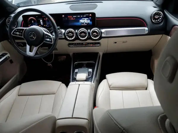 W1N4M4HB2LW053036 2020 MERCEDES-BENZ GLB - Image 8