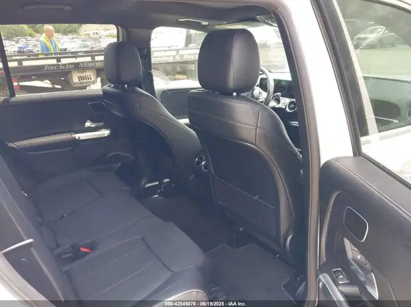 W1N4M4HB2MW091173 2021 MERCEDES-BENZ GLB - Image 8