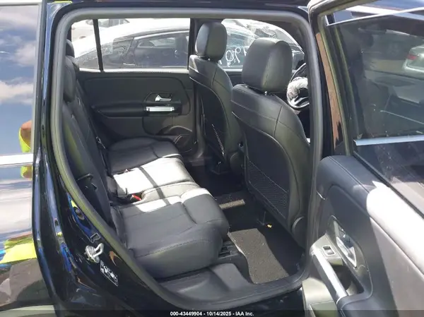 W1N4M4HB2MW103144 2021 MERCEDES-BENZ GLB - Image 8