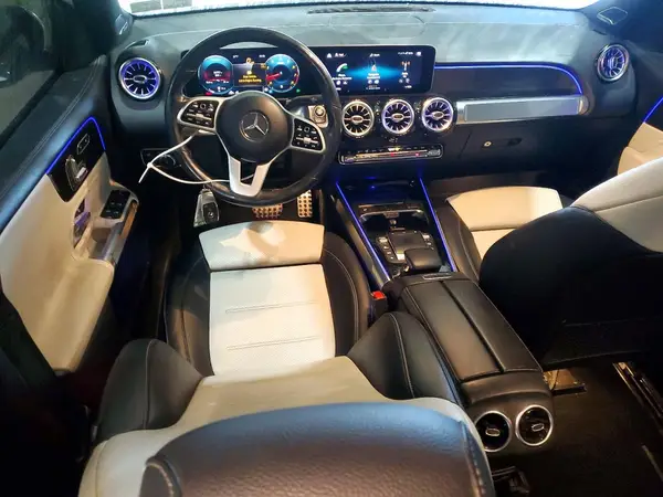 W1N4M4HB2MW104469 2021 MERCEDES-BENZ GLB - Image 8