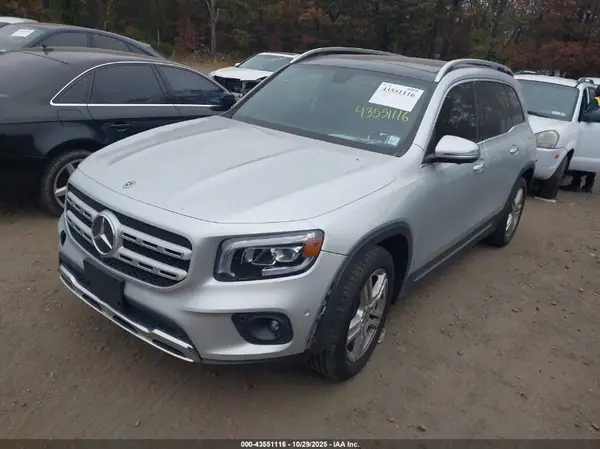W1N4M4HB2MW141179 2021 MERCEDES-BENZ GLB - Image 2