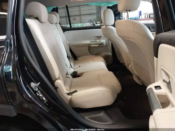 W1N4M4HB2MW151694 2021 MERCEDES-BENZ GLB - Image 8