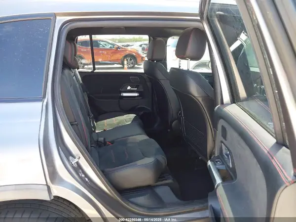 W1N4M4HB2NW172952 2022 MERCEDES-BENZ GLB - Image 8