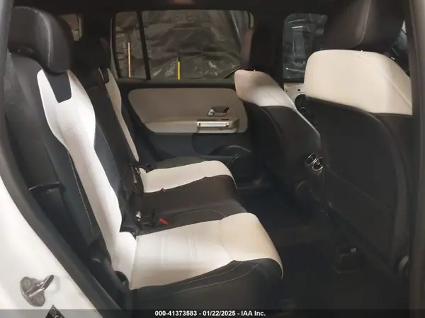 W1N4M4HB2NW179738 2022 MERCEDES-BENZ GLB - Image 8