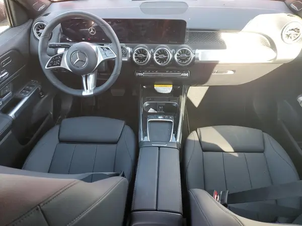W1N4M4HB2SW424646 2025 MERCEDES-BENZ GLB - Image 8