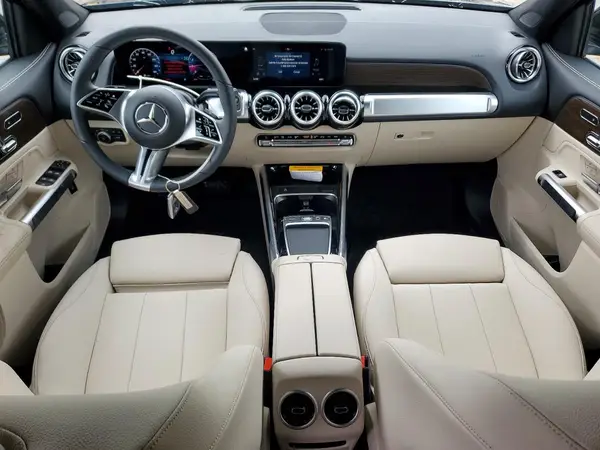 W1N4M4HB2TW445658 2026 MERCEDES-BENZ GLB - Image 8