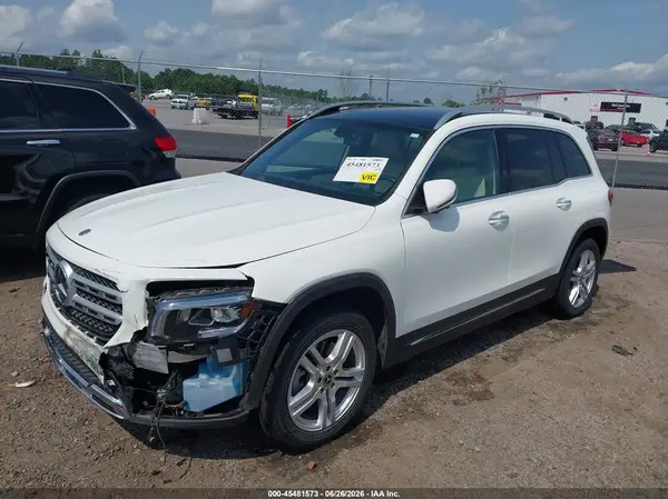 W1N4M4HB3LW042059 2020 MERCEDES-BENZ GLB - Image 2