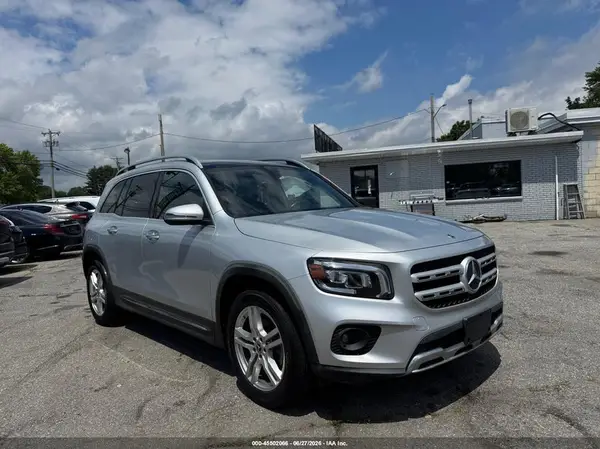 W1N4M4HB3MW092722 2021 MERCEDES-BENZ GLB - Image 1