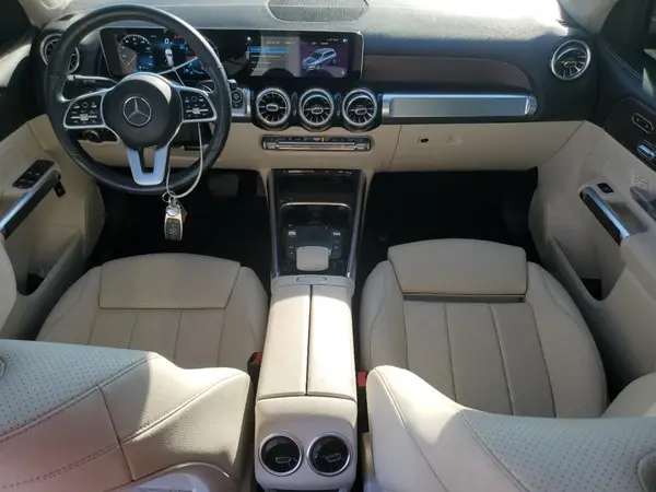 W1N4M4HB3MW104268 2021 MERCEDES-BENZ GLB - Image 8