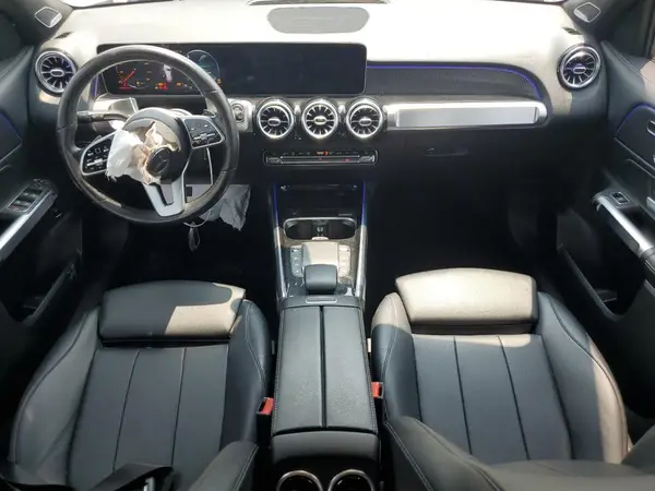 W1N4M4HB3MW107932 2021 MERCEDES-BENZ GLB - Image 8