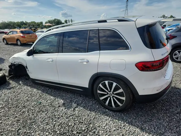 W1N4M4HB3MW155740 2021 MERCEDES-BENZ GLB - Image 2