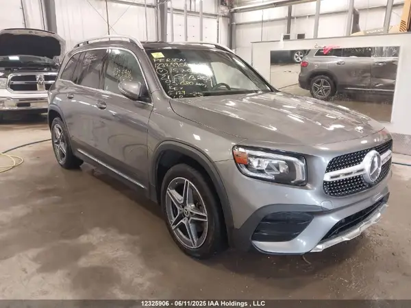 W1N4M4HB3MW157987 2021 MERCEDES-BENZ GLB - Image 1