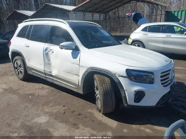 W1N4M4HB3TW445880 2026 MERCEDES-BENZ GLB - Image 1