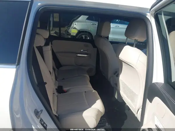 W1N4M4HB3TW445880 2026 MERCEDES-BENZ GLB - Image 8