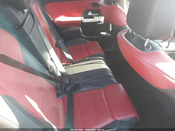 W1N4M4HB4LW015677 2020 MERCEDES-BENZ GLB - Image 8
