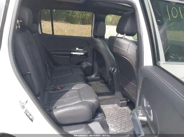 W1N4M4HB4MW101122 2021 MERCEDES-BENZ GLB - Image 8
