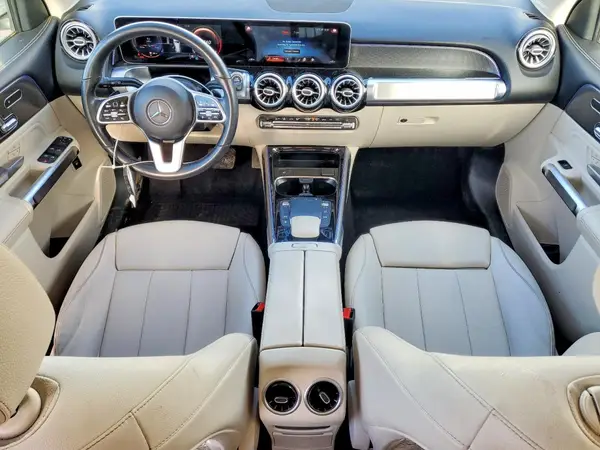 W1N4M4HB4MW109334 2021 MERCEDES-BENZ GLB - Image 8