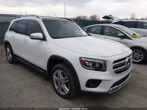 W1N4M4HB4MW151793 2021 MERCEDES-BENZ GLB - Image 1
