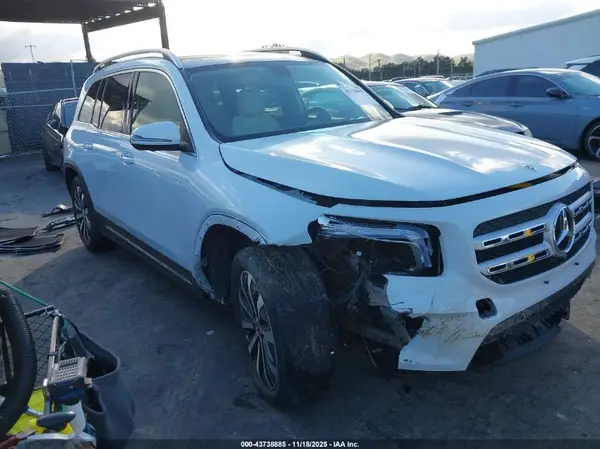 W1N4M4HB4NW192605 2022 MERCEDES-BENZ GLB - Image 1