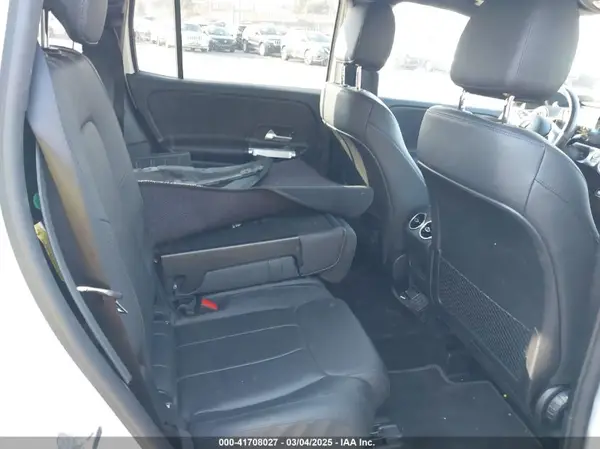 W1N4M4HB4NW200251 2022 MERCEDES-BENZ GLB - Image 8