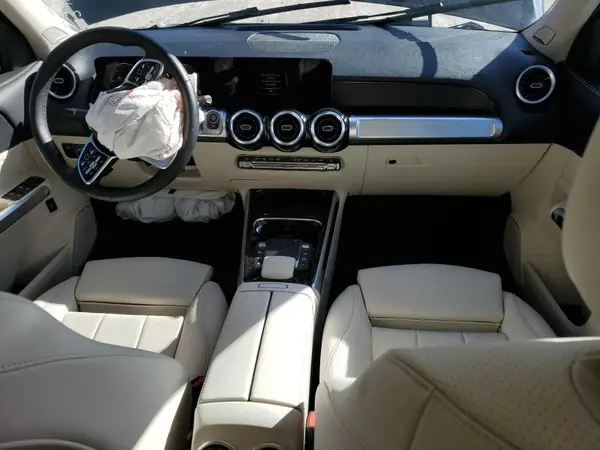 W1N4M4HB4PW292416 2023 MERCEDES-BENZ GLB - Image 8