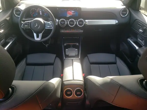 W1N4M4HB4PW324653 2023 MERCEDES-BENZ GLB - Image 8
