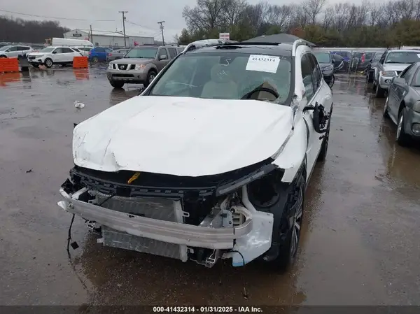 W1N4M4HB4PW329819 2023 MERCEDES-BENZ GLB - Image 2