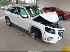 W1N4M4HB4PW334230 2023 MERCEDES-BENZ GLB