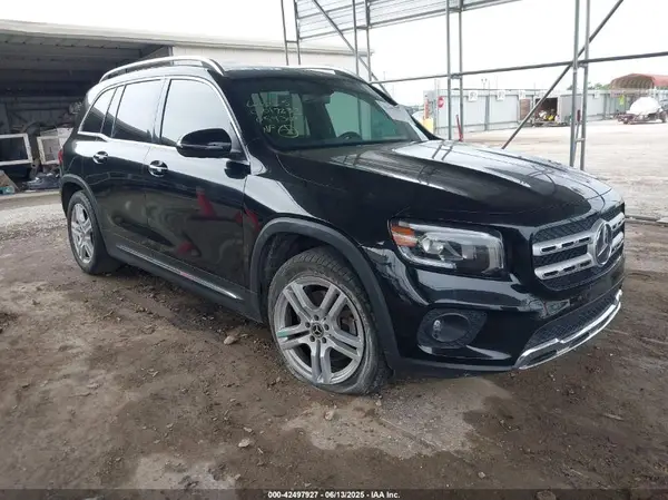 W1N4M4HB5LW054309 2020 MERCEDES-BENZ GLB - Image 1