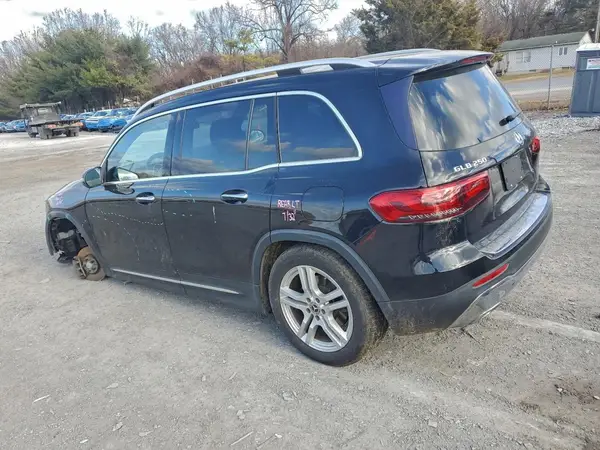 W1N4M4HB5MW144836 2021 MERCEDES-BENZ GLB - Image 2