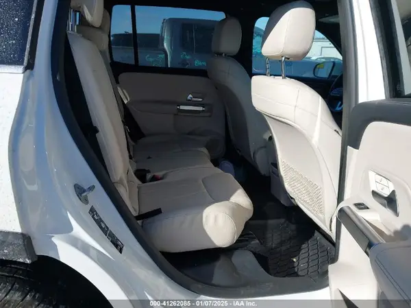 W1N4M4HB6MW110842 2021 MERCEDES-BENZ GLB - Image 8