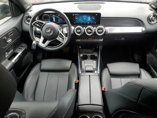 W1N4M4HB6MW137944 2021 MERCEDES-BENZ GLB - Image 8