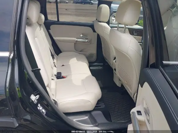 W1N4M4HB6PW316697 2023 MERCEDES-BENZ GLB - Image 8