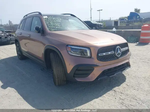 W1N4M4HB6PW316733 2023 MERCEDES-BENZ GLB - Image 1