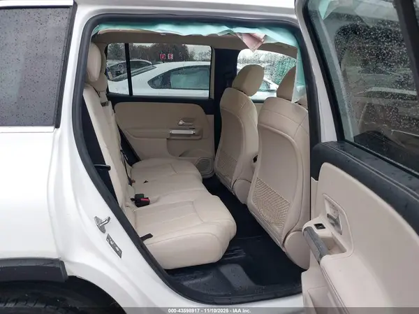 W1N4M4HB7MW097020 2021 MERCEDES-BENZ GLB - Image 8