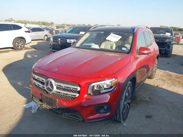 W1N4M4HB7MW109571 2021 MERCEDES-BENZ GLB - Image 2