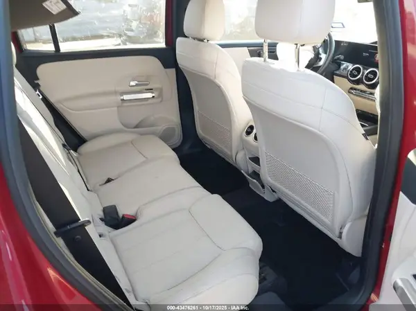 W1N4M4HB7MW109571 2021 MERCEDES-BENZ GLB - Image 8