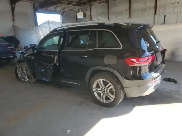 W1N4M4HB7MW159080 2021 MERCEDES-BENZ GLB - Image 2
