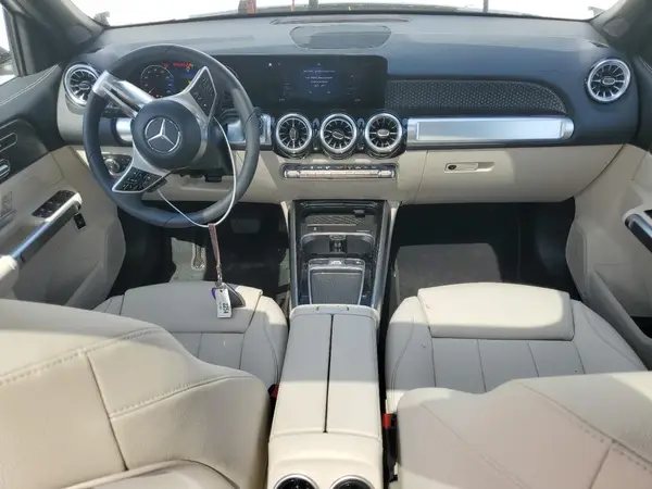 W1N4M4HB7SW384368 2025 MERCEDES-BENZ GLB - Image 8