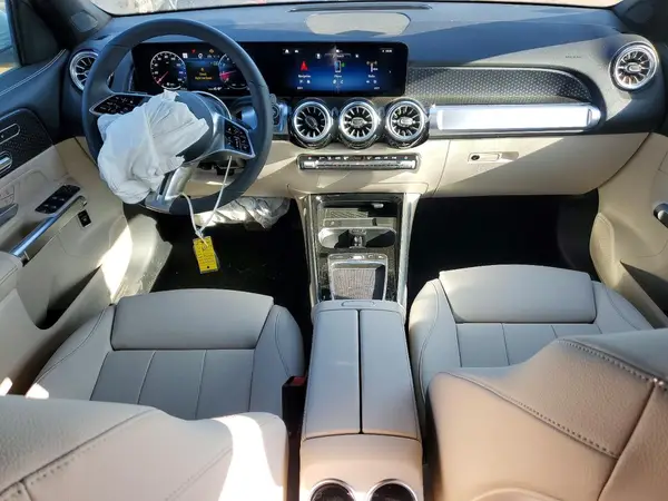 W1N4M4HB7SW435464 2025 MERCEDES-BENZ GLB - Image 8