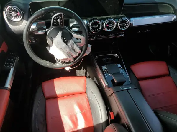 W1N4M4HB8LW014760 2020 MERCEDES-BENZ GLB - Image 8