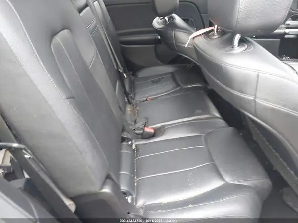 W1N4M4HB8LW024446 2020 MERCEDES-BENZ GLB - Image 8