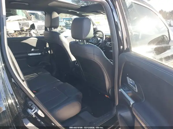 W1N4M4HB8LW036130 2020 MERCEDES-BENZ GLB - Image 8