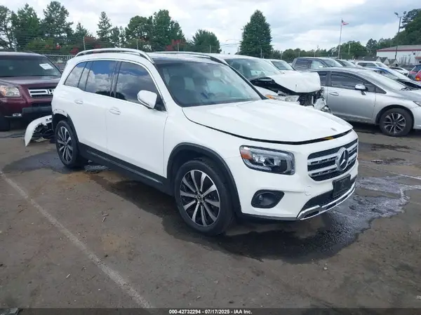 W1N4M4HB8MW098807 2021 MERCEDES-BENZ GLB - Image 1
