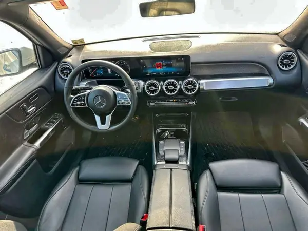 W1N4M4HB8MW112088 2021 MERCEDES-BENZ GLB - Image 8